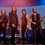 Rock Superstars Maná & Mexico Team Captain Rafael Márquez Celebrate Historic Weekend On Stage At STAPLES Center in Los Angeles