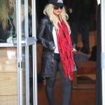 Christina Aguilera Looks Trash-tastic in LA! [Photos]
