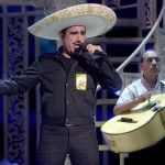 Vicente Fernandez announces his retirement