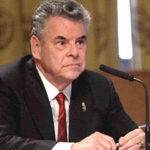 WTF? News: NY Rep. Pete King calls Immigrants “Dogs,” Says it was a “Compliment”