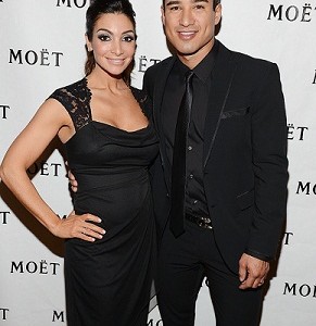 Mario Lopez (r) and Courtney Mazza arrive at the NHMC Impact Awards Gala