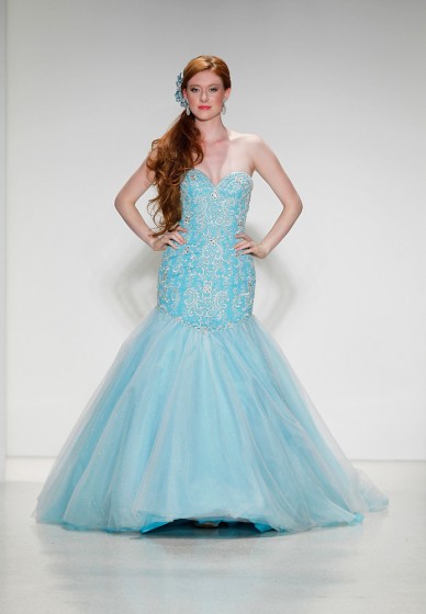 "NEW YORK BRIDAL FASHION WEEK"