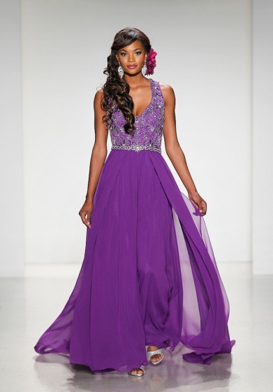 "NEW YORK BRIDAL FASHION WEEK"