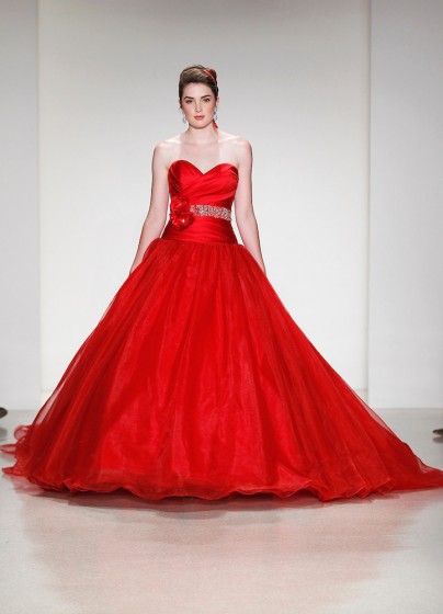 "NEW YORK BRIDAL FASHION WEEK"
